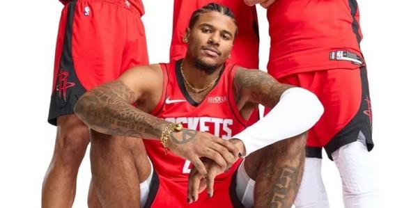 开云-冉冉升起🚀杰伦-格林&amp;amp;申京&amp;amp;范弗里特&amp;amp;狄龙登上《SLAM》杂志封面