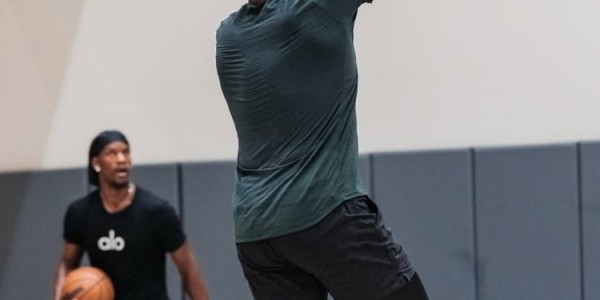 kaiyun体育app-勇士队自媒体发布巴特勒与追梦联合训练瞬间 激情对练中击掌彰显默契