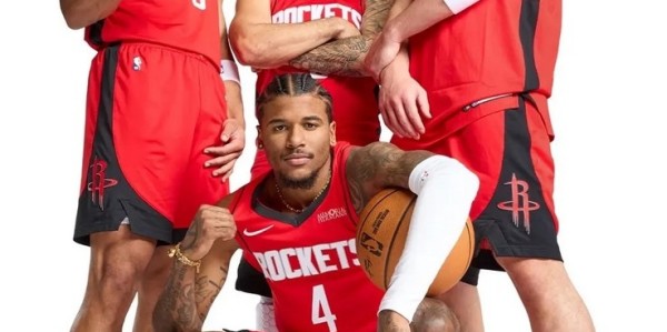 开云-冉冉升起🚀杰伦-格林&amp;amp;申京&amp;amp;范弗里特&amp;amp;狄龙登上《SLAM》杂志封面