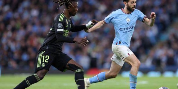 开云-徒手拆战舰！这是B席上给卡马温加的大师课