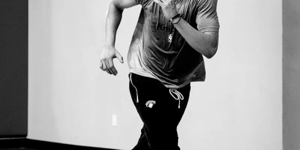 Kaiyun APP-为新赛季做准备！尼克斯小将达迪耶ins晒训练照