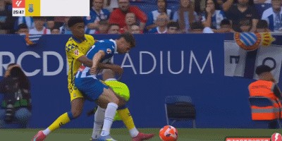 ⚽西甲半场：加西亚表现神勇，赫尔佐格门线解围，西班牙人0-0拉斯帕尔马斯